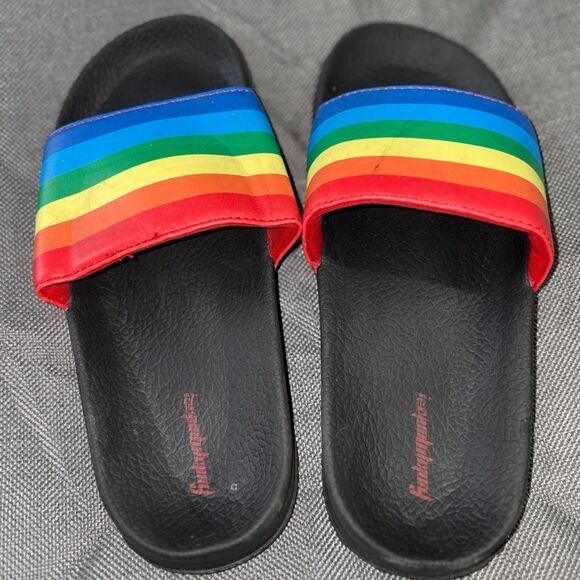 8-9yeara rainbow flats - Picture 2 of 3